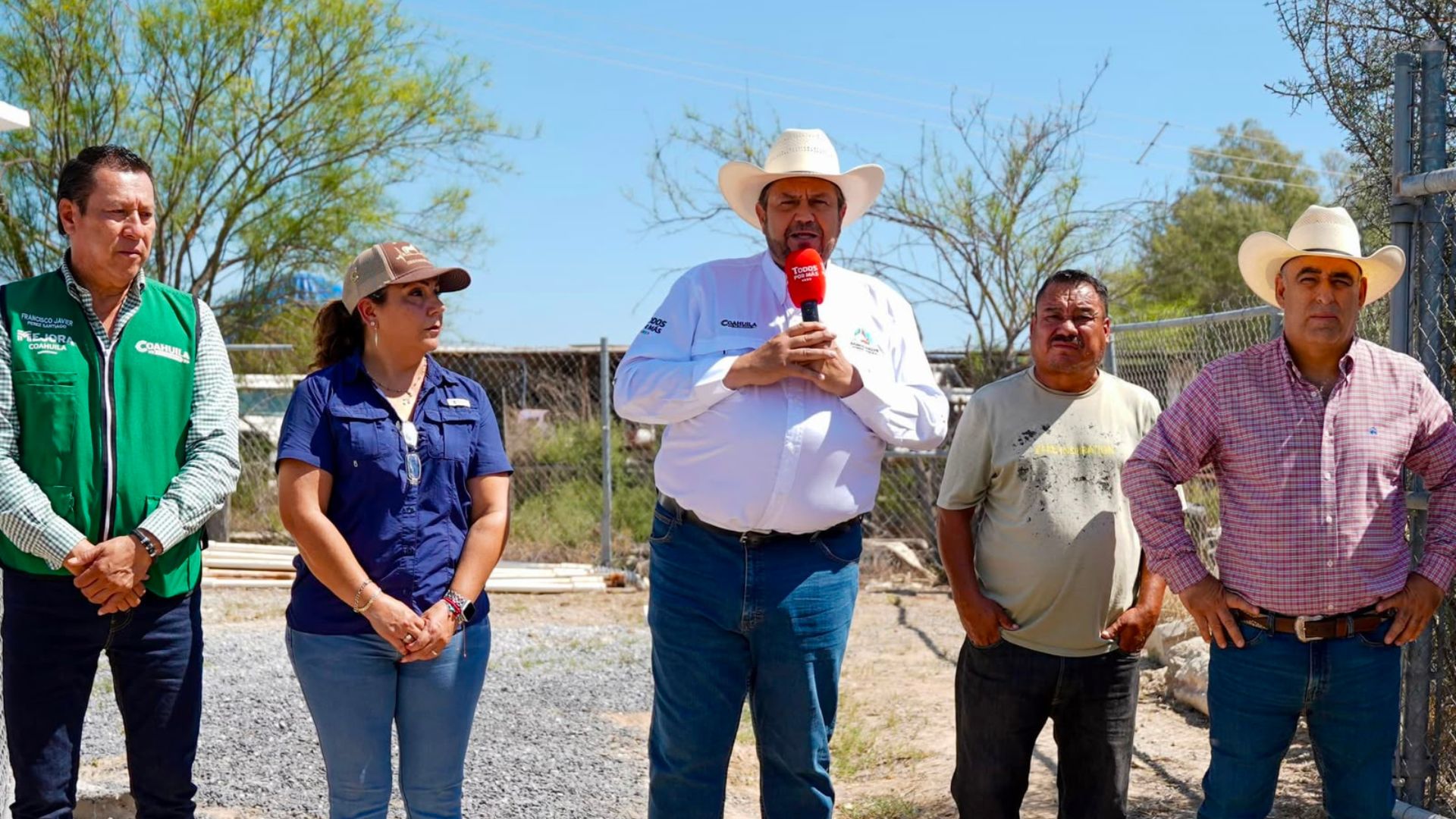 Ramos Arizpe equipa pozo de agua en La Leona; beneficiará a cerca de 300 habitantes